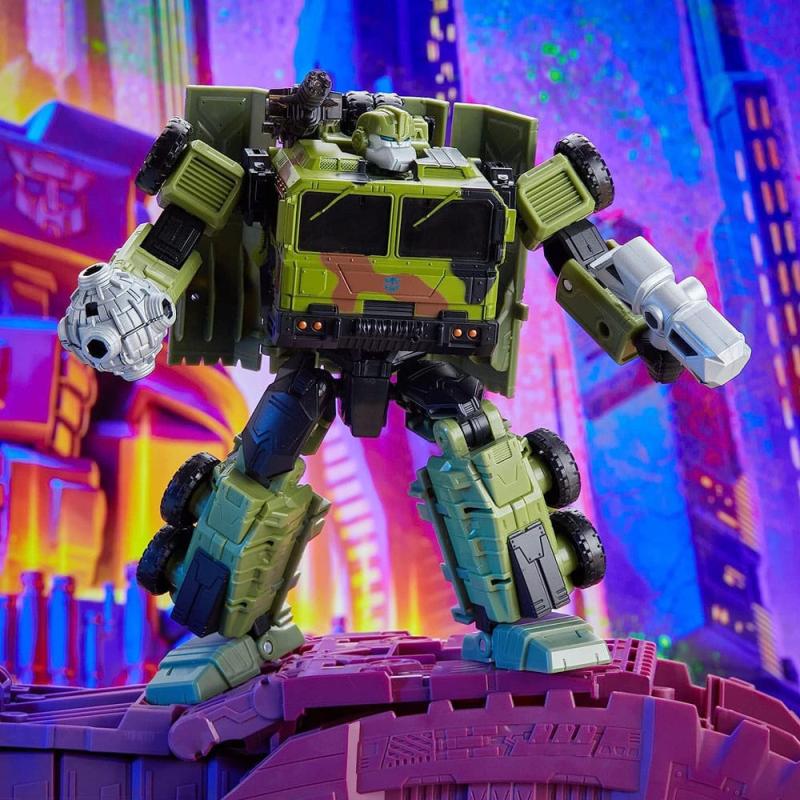 Transformers Generations LegacyWreck 'N Rule Collection Action Figure Prime Universe Bulkhead 1
