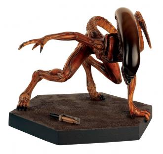 The Alien & Predator Figurine Collection Special Statue Mega Runner Xenomorph (Alien 3) 19