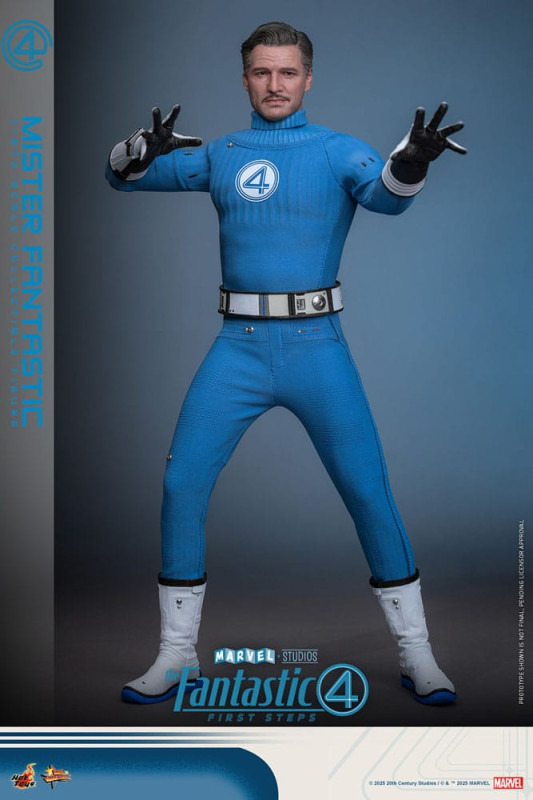 The Fantastic Four: First Steps Movie Masterpiece Action Figure 1/6 Mister Fantastic 30 cm 11