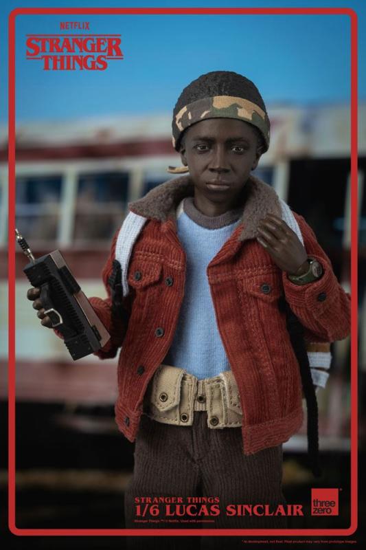 Stranger Things Action Figure 1/6 Lucas Sinclair 23 cm