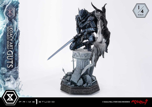 Berserk Legacy Art "Kentarou Miura" Statue 1/4 Guts 74 cm 9