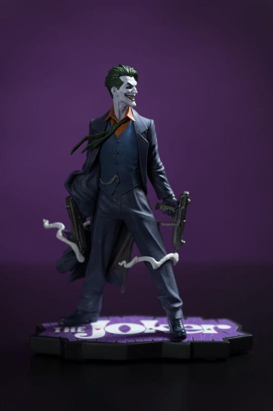 DC Direct Statue 1/10 The Joker Purple Craze: The Joker by Gabriele Dell'Otto Limited Edition 19 cm 5