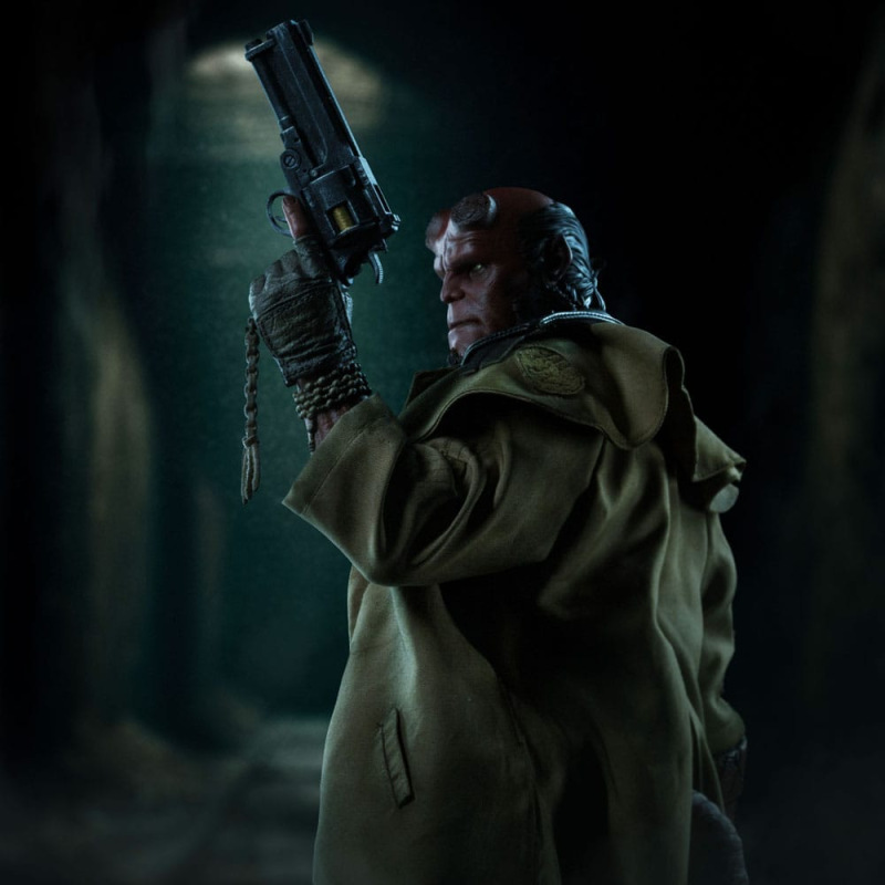 Hellboy Deluxe Art Scale Statue 1/4 Hellboy cm 3