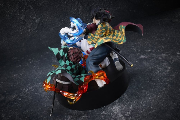 Demon Slayer: Kimetsu no Yaiba PVC Figure Tanjiro Kamado & Giyu Tomioka & Akaza 13 cm 3