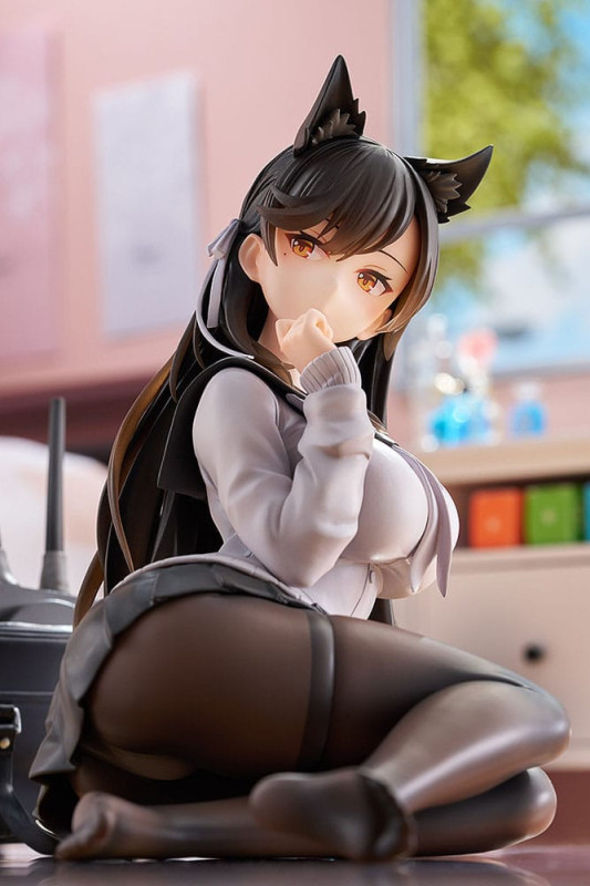 Azur Lane PVC Statue Atago (School Traumerei) 13 cm 9