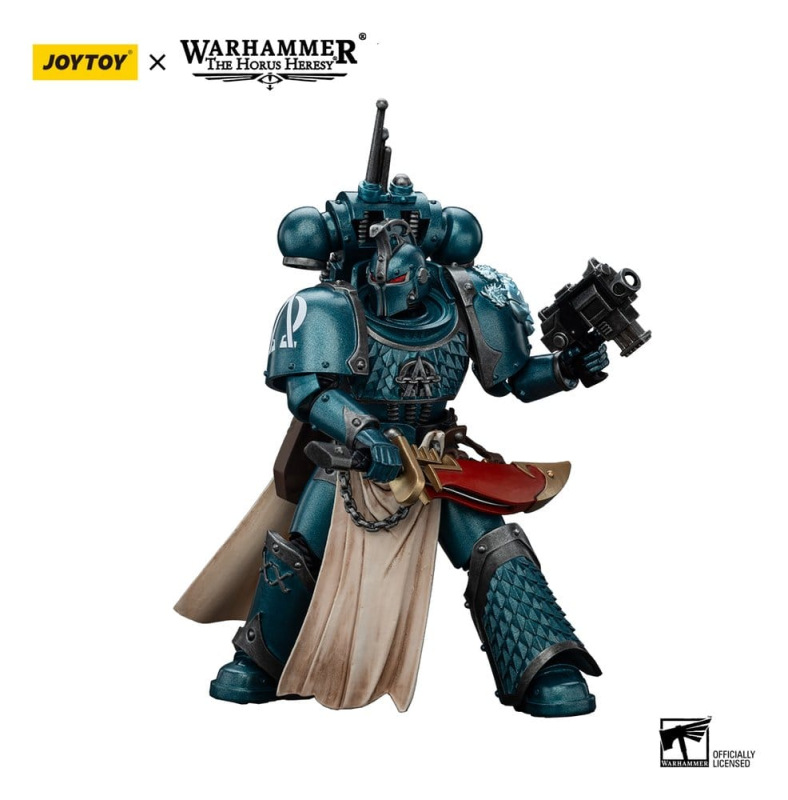 Warhammer The Horus Heresy Action Figure Alpha Legion Praetor with Power Sword 13 cm 5