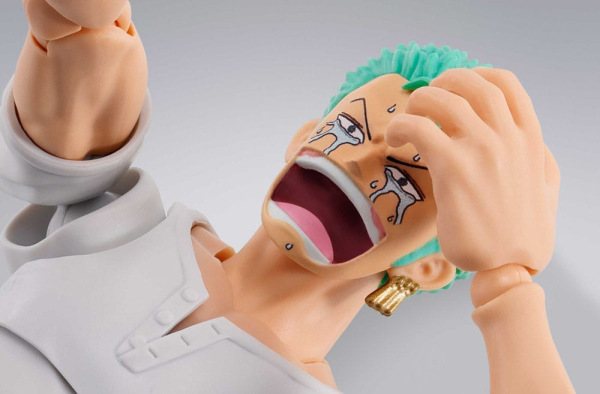 One Piece S.H.Figuarts Action Figure Dracule Mihawk Hawkeye 17 cm 8