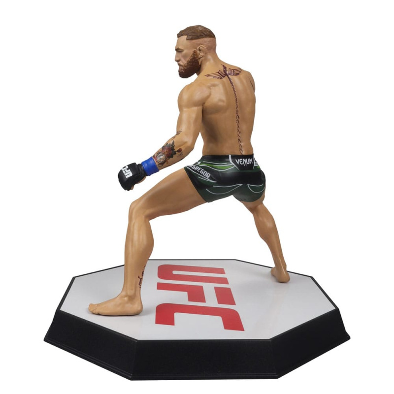 UFC Posed PVC Statue Conor McGregor 18 cm 2