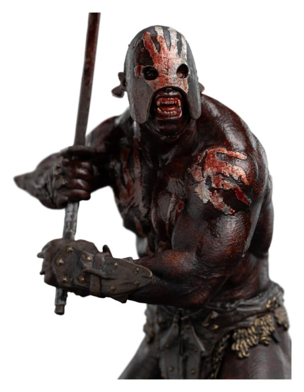 The Lord of the Rings Mini Statue Uruk-hai Berserker 24 cm 9