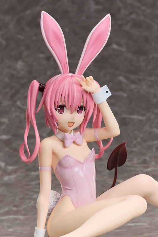 To Love-Ru Darkness PVC Figure 1/4 Nana Astar Deviluke Bare Leg Bunny Ver. 26 cm 7
