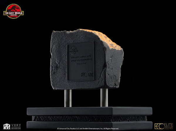 The Lost World: Jurassic Park Replica Bust Male Velociraptor Eye Prop 23 cm 7