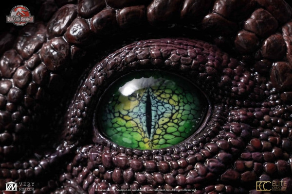 Jurassic Park III Replica Bust Spinosaurus Eye Prop (Reproduction) 39 cm 1
