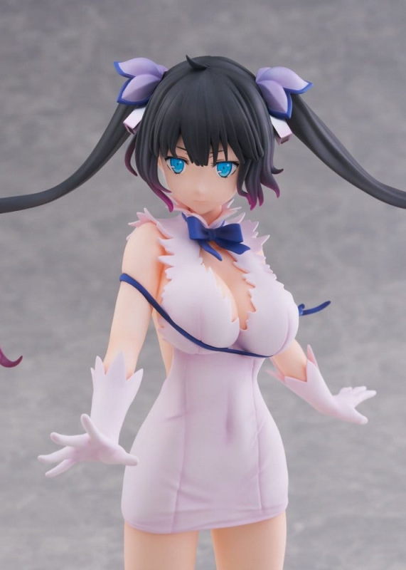 Is It Wrong to Try to Pick Up Girls in a Dungeon? V PVC Figure 1/7 Hestia Divinity Unleashed Ver. Am 9