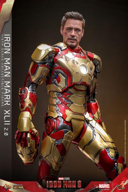 Iron Man 3 Movie Masterpiece Diecast Action Figure 1/6 Iron Man Mark XLII (2.0) 32 cm