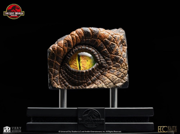 The Lost World: Jurassic Park Replica Bust Male Velociraptor Eye Prop 23 cm 9