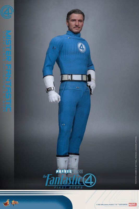 The Fantastic Four: First Steps Movie Masterpiece Action Figure 1/6 Mister Fantastic 30 cm 10