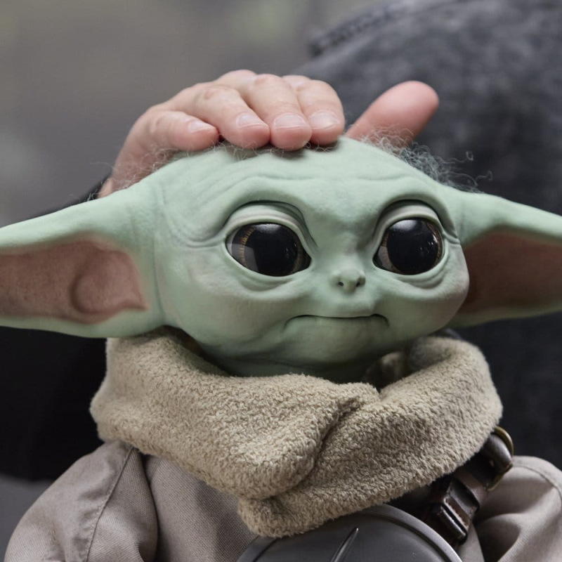 Star Wars Animatronic Life-Size Figure Ultimate Grogu 37 cm 6