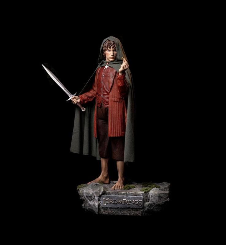 Lord of the Rings Life-Size Statue Frodo 152 cm 7