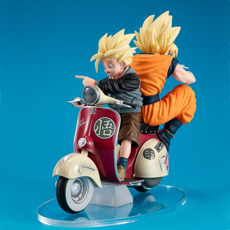 Dragonball Z 05 Desktop Real McCoy PVC Diorama Super Saiyan Son Goku & Super Saiyan Son Gohan & Moto