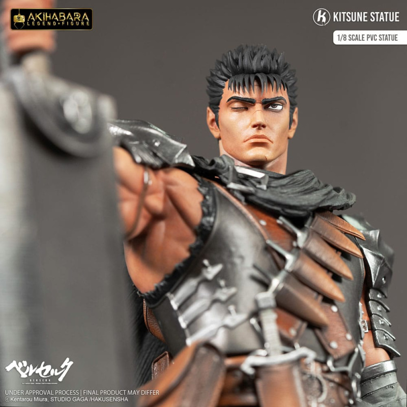 Berserk Akihabara Legend Figure PVC Statue 1/8 Guts 30 cm 10