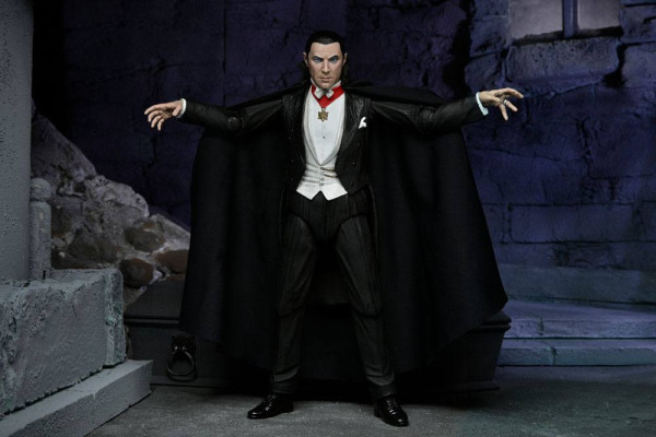 Universal Monsters Action Figure Ultimate Dracula (Transylvania) 18 cm 2