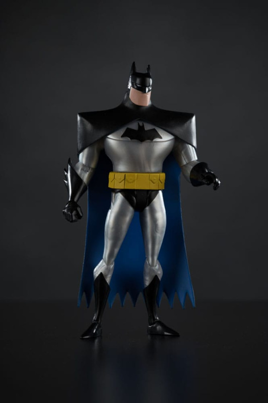 The New Batman Adventure DC Direct 1/6 Action Figure Batman (Silver) 15 cm 13