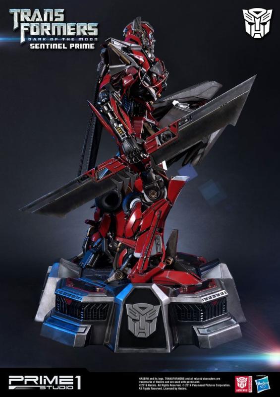 Transformers: Dark of the Moon Statue Sentinel Prime 73 cm