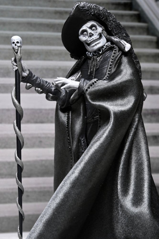 Phantom of the Opera (1925) Ultimate Action Figure Masque of the Red Death (B&W) 18 cm 13
