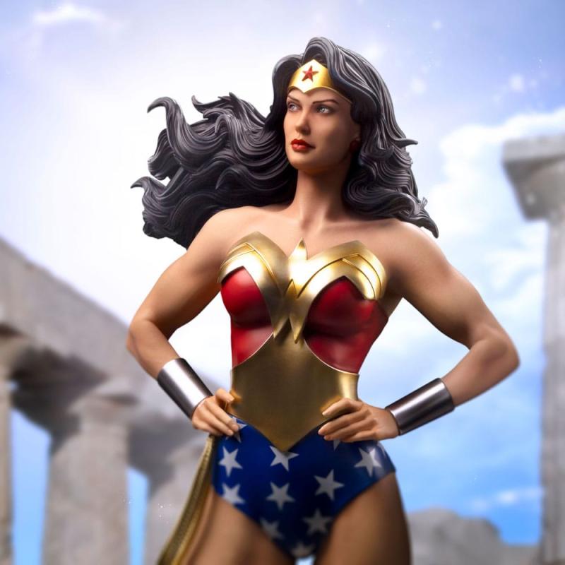 DC Comics Legacy Replica Statue 1/4 Wonder Woman 56 cm