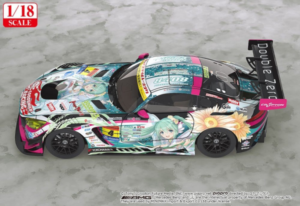 Hatsune Miku GT Project Vehicle 1/18 Good Smile Hatsune Miku AMG 2017 SUPER GT Ver. 26 cm 3