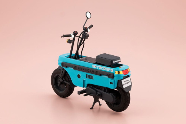 Megami Device Buster Doll Series Plastic Model Kit 1/1 Knight Alice with Honda AB12 Motocompo 15 cm 9
