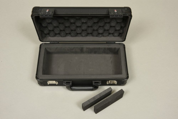 Evoretro Mini Carrying Case with Handle & Removable Foam Black 1