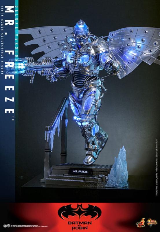 Batman & Robin Movie Masterpiece Action Figure 1/6 Mr. Freeze Deluxe Version 33 cm 3