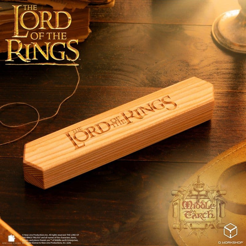 The Lord of the Rings Wooden Dice Box Larch 1