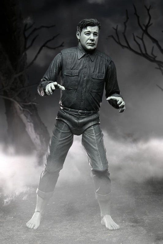 Universal Monsters Action Figure Ultimate The Wolf Man (Black & White) 18 cm 3