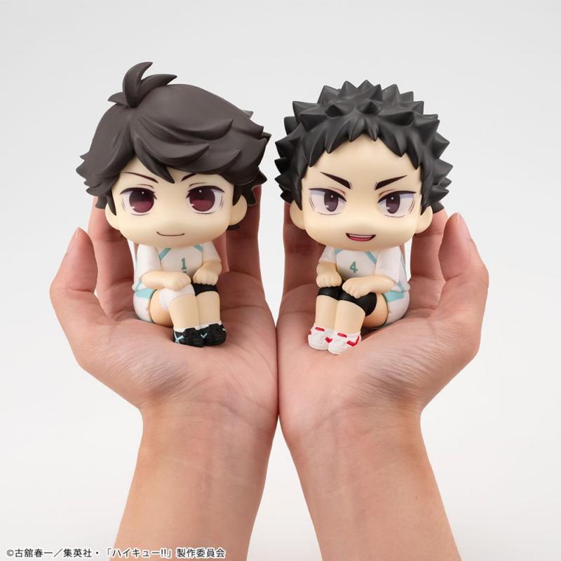 Haikyu!! Look Up PVC Statues Toru Oikawa & Hajime Iwaizumi Uniform Ver. 11 cm (with gift)