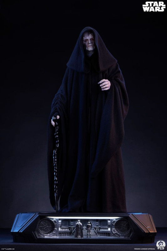 Star Wars Hyperreal Statue 1/3 Emperor Palpatine 64 cm 4