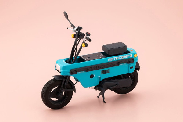 Megami Device Buster Doll Series Plastic Model Kit 1/1 Knight Alice with Honda AB12 Motocompo 15 cm 7