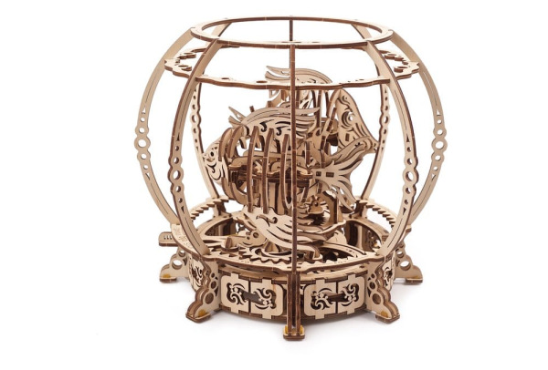 Ugears 3D Wooden Puzzle Mechanical Aquarium 13