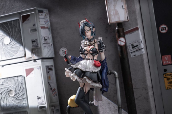 Azur Lane PVC Statue 1/6 Ulrich von Hutten Madchen Trummer Ver. 28 cm 3