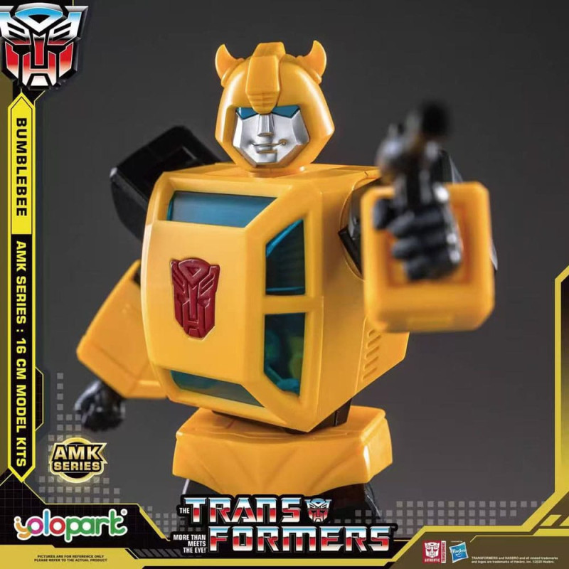 Transformers Generation One AMK Series Plastic Model Kit Bumblebee 16 cm 1