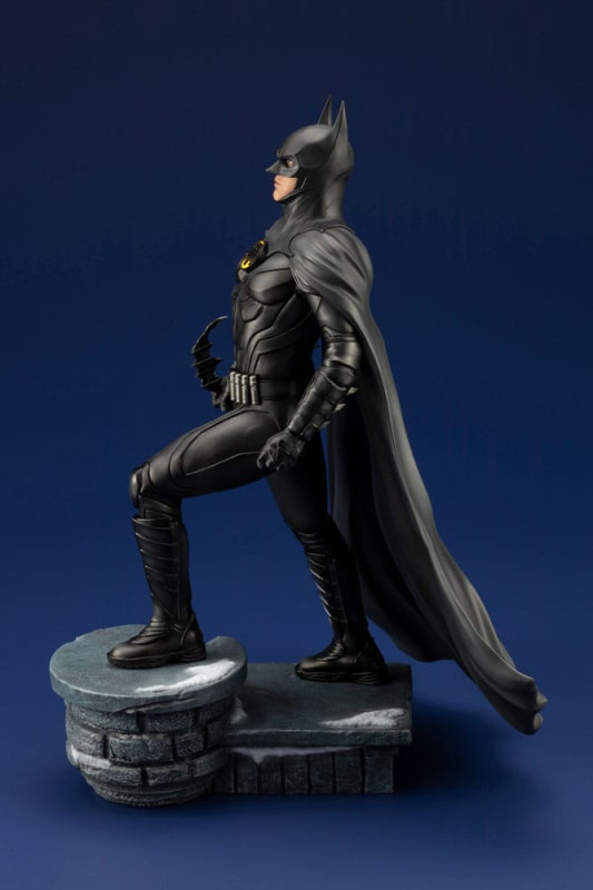 DC Comics ARTFX PVC Statue 1/6 The Flash Movie Batman 34 cm 3