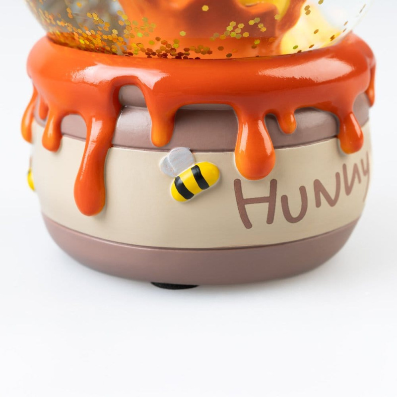 Disney Winnie the Pooh Snow Globe 10 cm 4