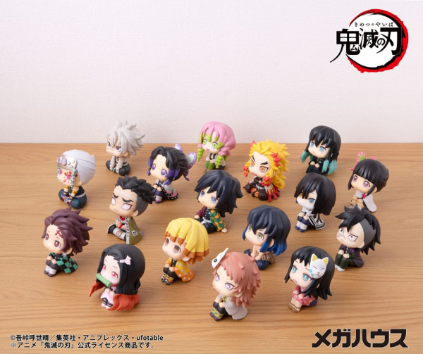 Demon Slayer Kimetsu no Yaiba Look Up PVC Statue Makomo 11 cm 1