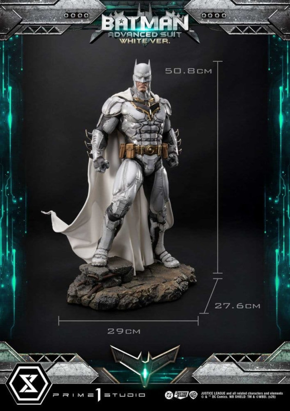 DC Comics Ultimate Museum Masterline Statue Batman Advanced Suit White Version (Design By Josh Nizzi 6