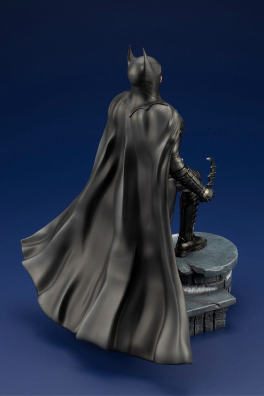 DC Comics ARTFX PVC Statue 1/6 The Flash Movie Batman 34 cm 9