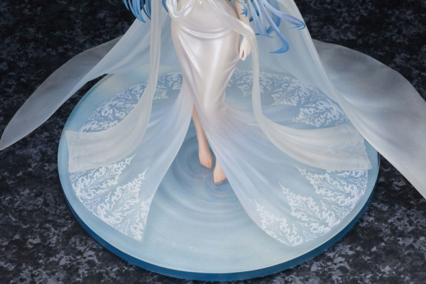 Azur Lane PVC Statue 1/7 Helena Miracle in White Ver. 27 cm 9