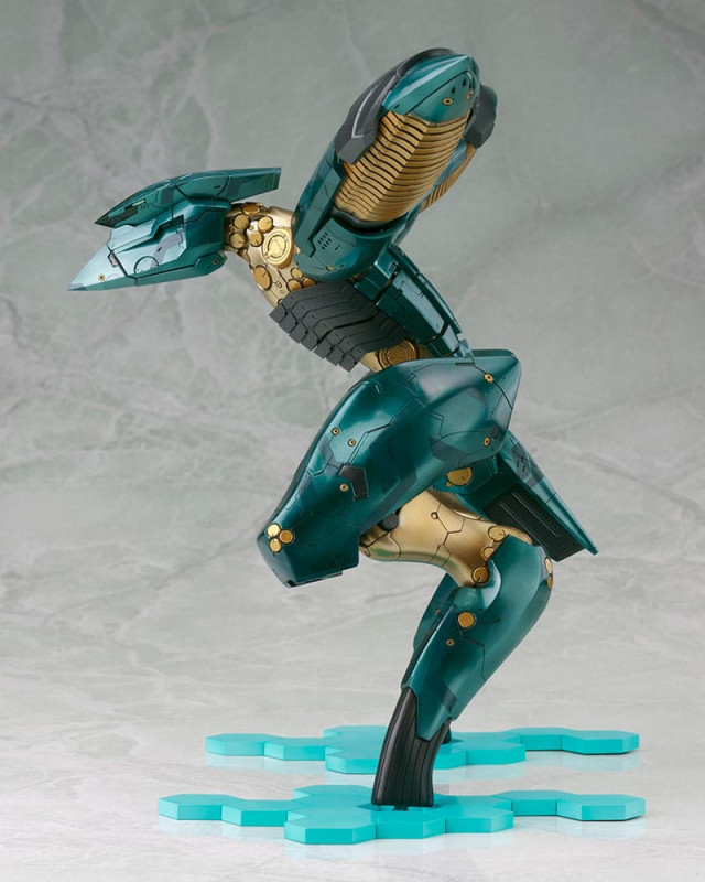 Metal Gear Solid 4 Plastic Model Kit 1/100 Metal Gear Ray 21 cm 10