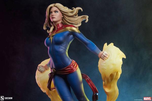 Marvel Premium Format Statue Captain Marvel 60 cm