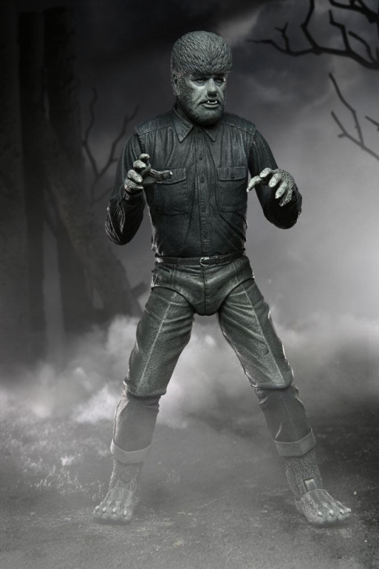 Universal Monsters Action Figure Ultimate The Wolf Man (Black & White) 18 cm 7